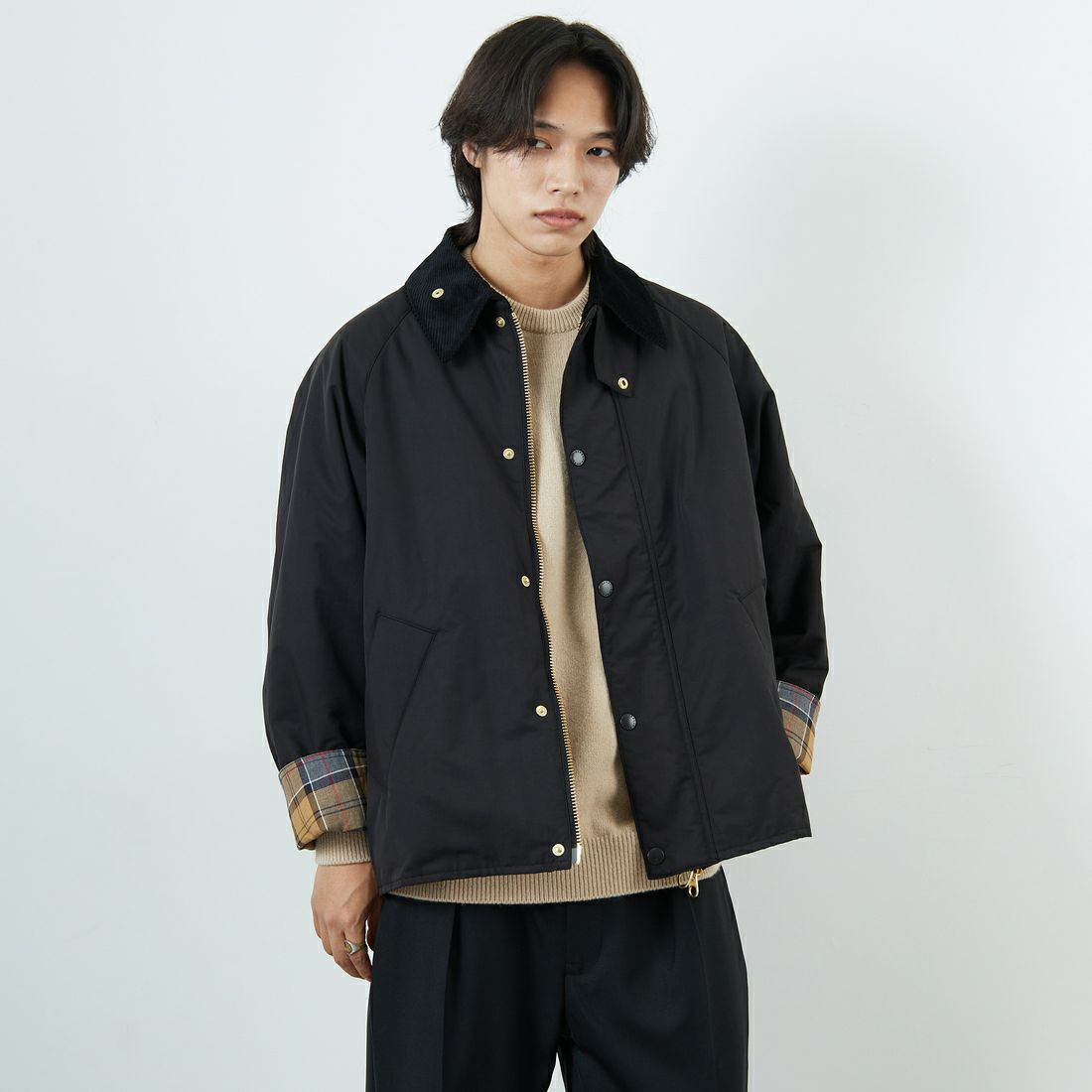 Barbour [バブアー] 別注 中綿入り TRANSPORT トランスポートジャケット [MCAS205-JF] BLACK &&モデル身長：179cm 着用サイズ：42&&