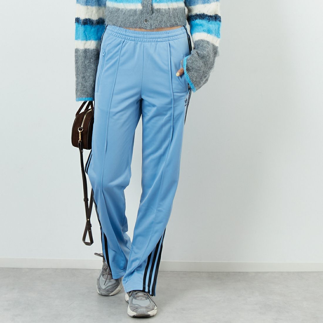 adidas Originals [アディダス オリジナルス] ファイヤーバード トラックパンツ [HAJ86] JY2676 &&モデル身長：167cm 着用サイズ：M&&