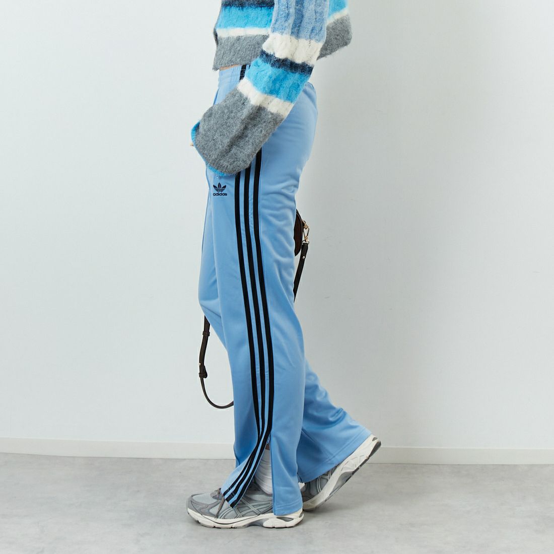 adidas Originals [アディダス オリジナルス] ファイヤーバード トラックパンツ [HAJ86] JY2676 &&モデル身長：167cm 着用サイズ：M&&