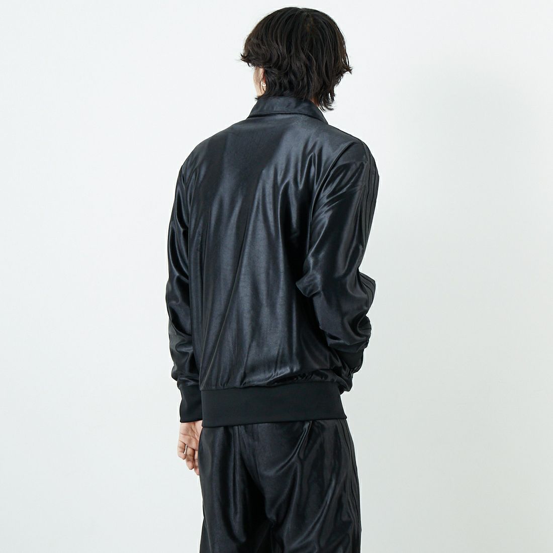 adidas Originals [アディダス オリジナルス] ファイヤーバード メタリックトラックトップ [I8613] JW5960 &&モデル身長：179cm 着用サイズ：M&&