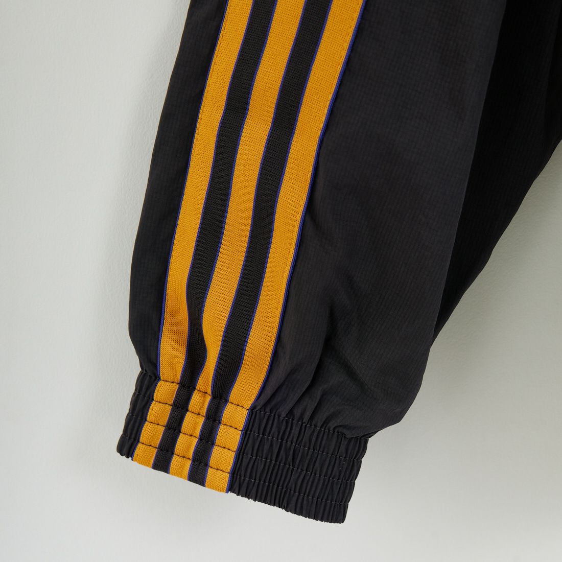 adidas Originals [アディダス オリジナルス] マンチェスター・ユナイテッドFC TERRACE ICONハーフジップジャケット [JUS88] JN2825