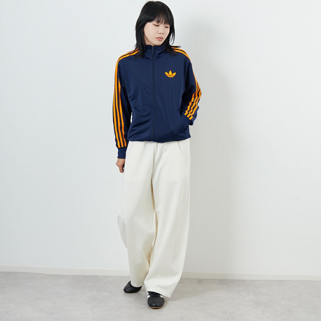 adidas Originals [アディダス オリジナルス] ファイヤーバード ルーズトラックトップ [KPT06] JW1247 &&モデル身長：167cm 着用サイズ：M&&