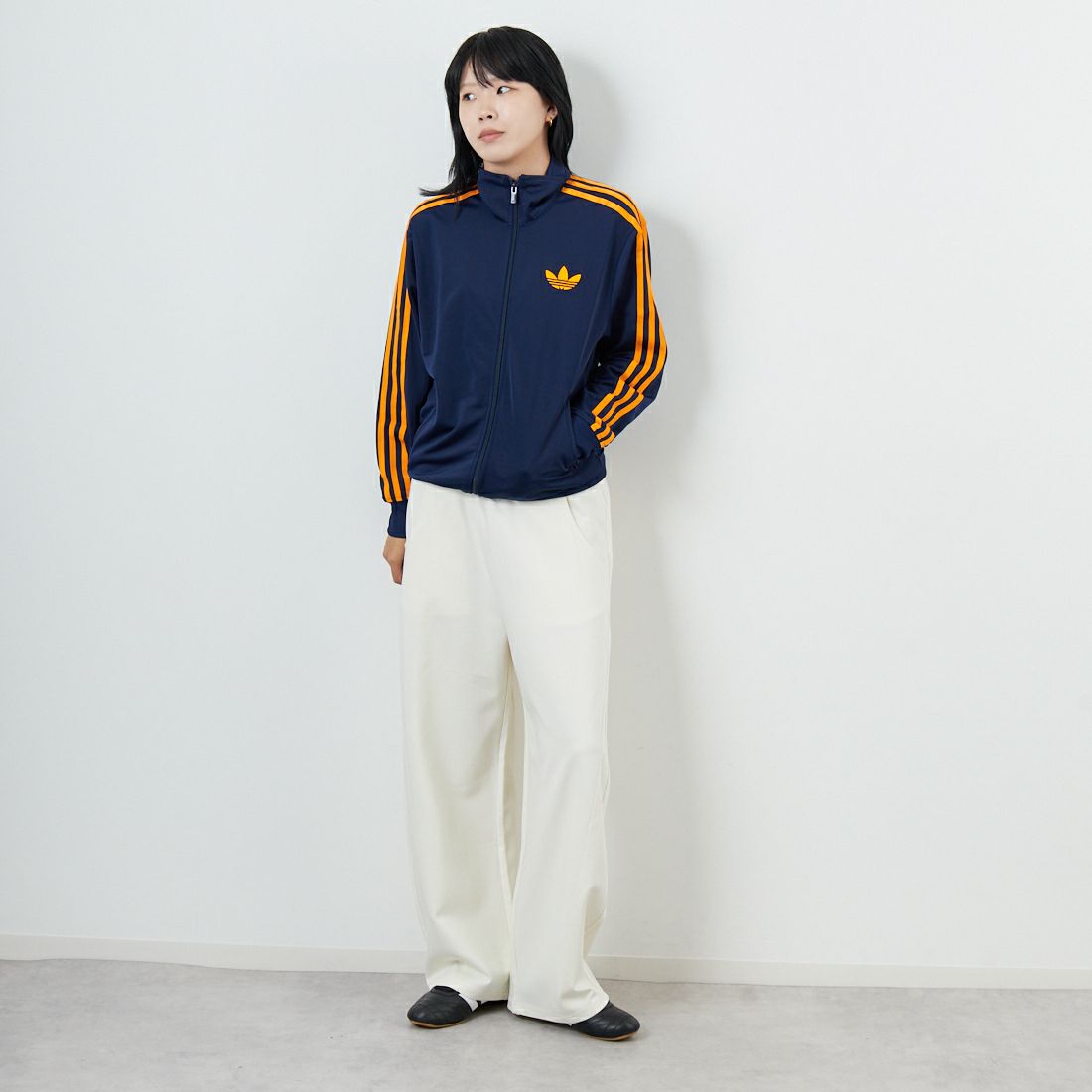 adidas Originals [アディダス オリジナルス] ファイヤーバード ルーズトラックトップ [KPT06] JW1247 &&モデル身長：167cm 着用サイズ：M&&