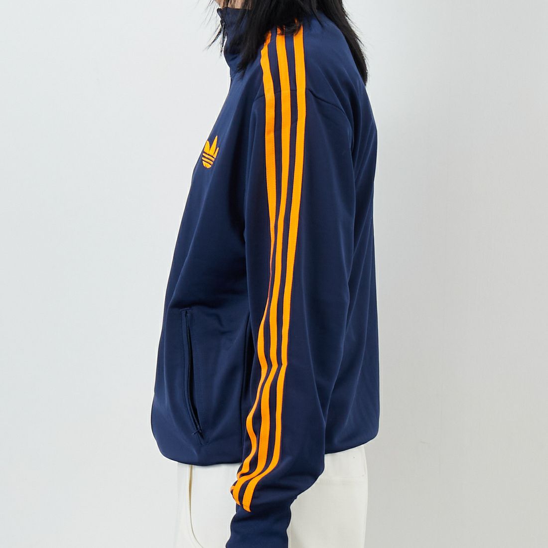 adidas Originals [アディダス オリジナルス] ファイヤーバード ルーズトラックトップ [KPT06] JW1247 &&モデル身長：167cm 着用サイズ：M&&