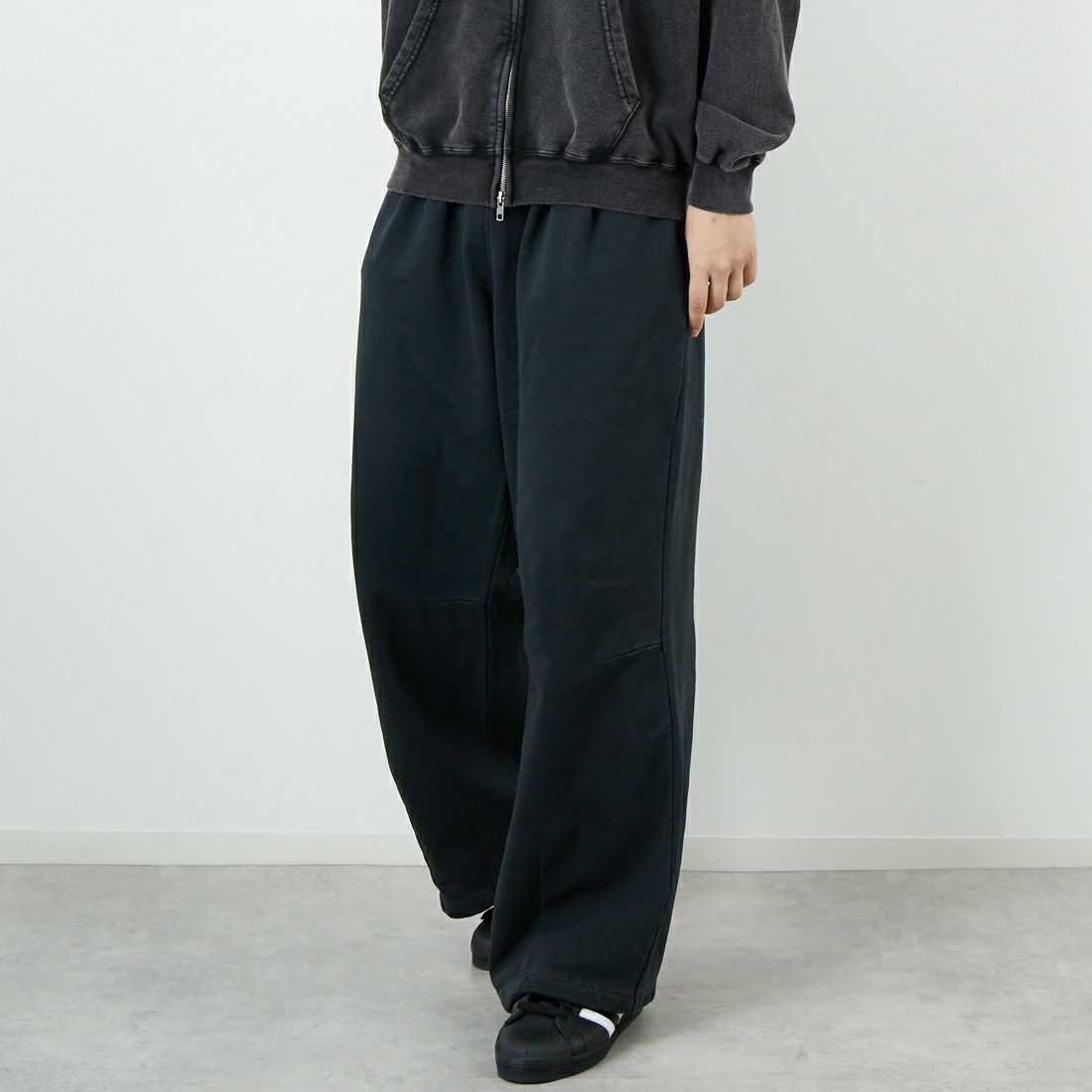 Jeans Factory Clothes [ジーンズファクトリークローズ] ピグメント ヘビー裏毛 バレルスウェットパンツ [2523-466IN]