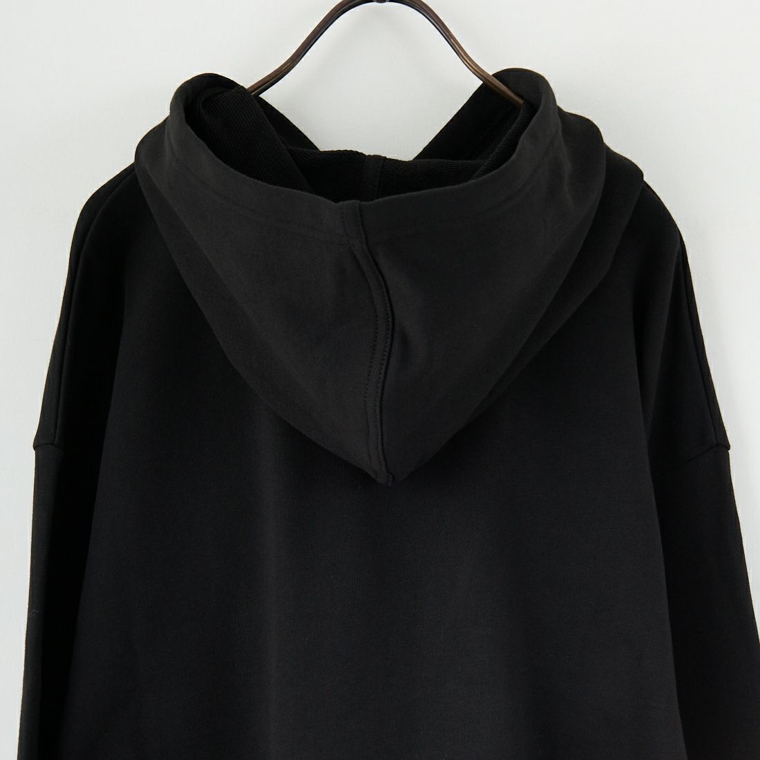 LACOSTE [ラコステ] ロゴパッチスウェットフーディ [SF7607] 031 BLACK