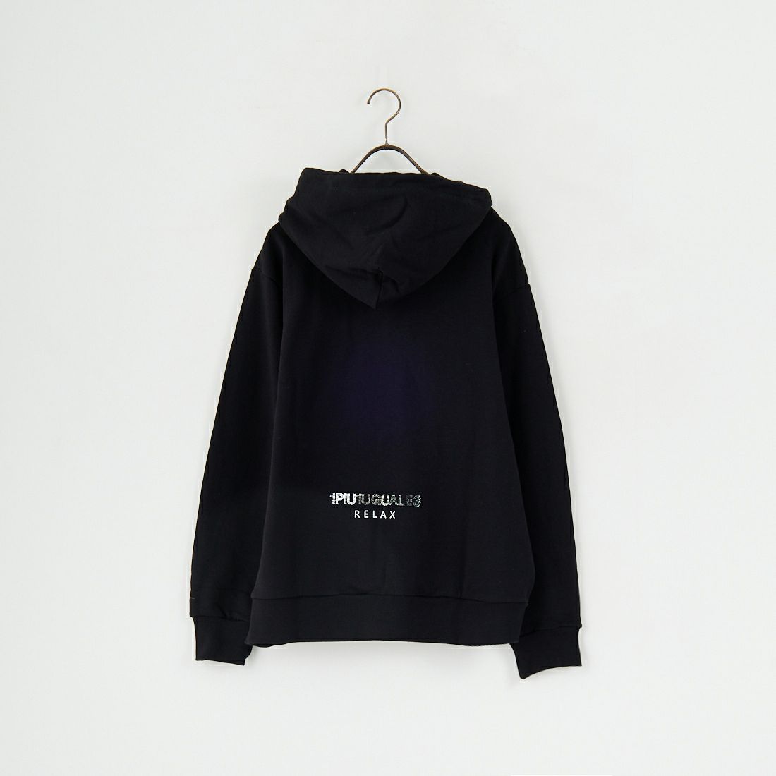 1PIU1UGUALE3 RELAX [ウノ ピゥ ウノ ウグァーレ トレ] グラデーションラインストーン スウェットパーカー [USO-25155] SN90 BLACK