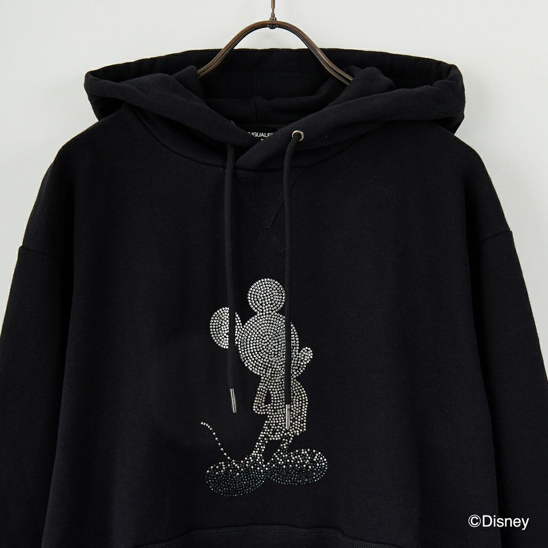 1PIU1UGUALE3 RELAX [ウノ ピゥ ウノ ウグァーレ トレ] グラデーションラインストーン スウェットパーカー [USO-25155] SN90 BLACK