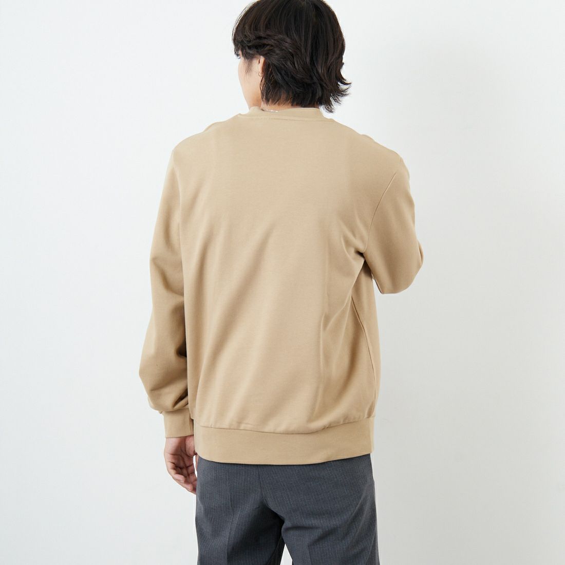 LACOSTE [ラコステ] エッセンシャルクルーネックスウェット [SH9801] 02S VIENNE &&モデル身長：179cm 着用サイズ：5&&