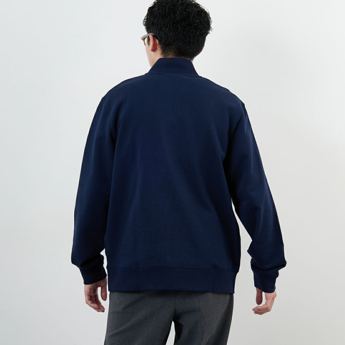 LACOSTE [ラコステ] ハイネックハーフジップスウェット [SH9774] 166 NAVY B &&モデル身長：168cm 着用サイズ：5&&