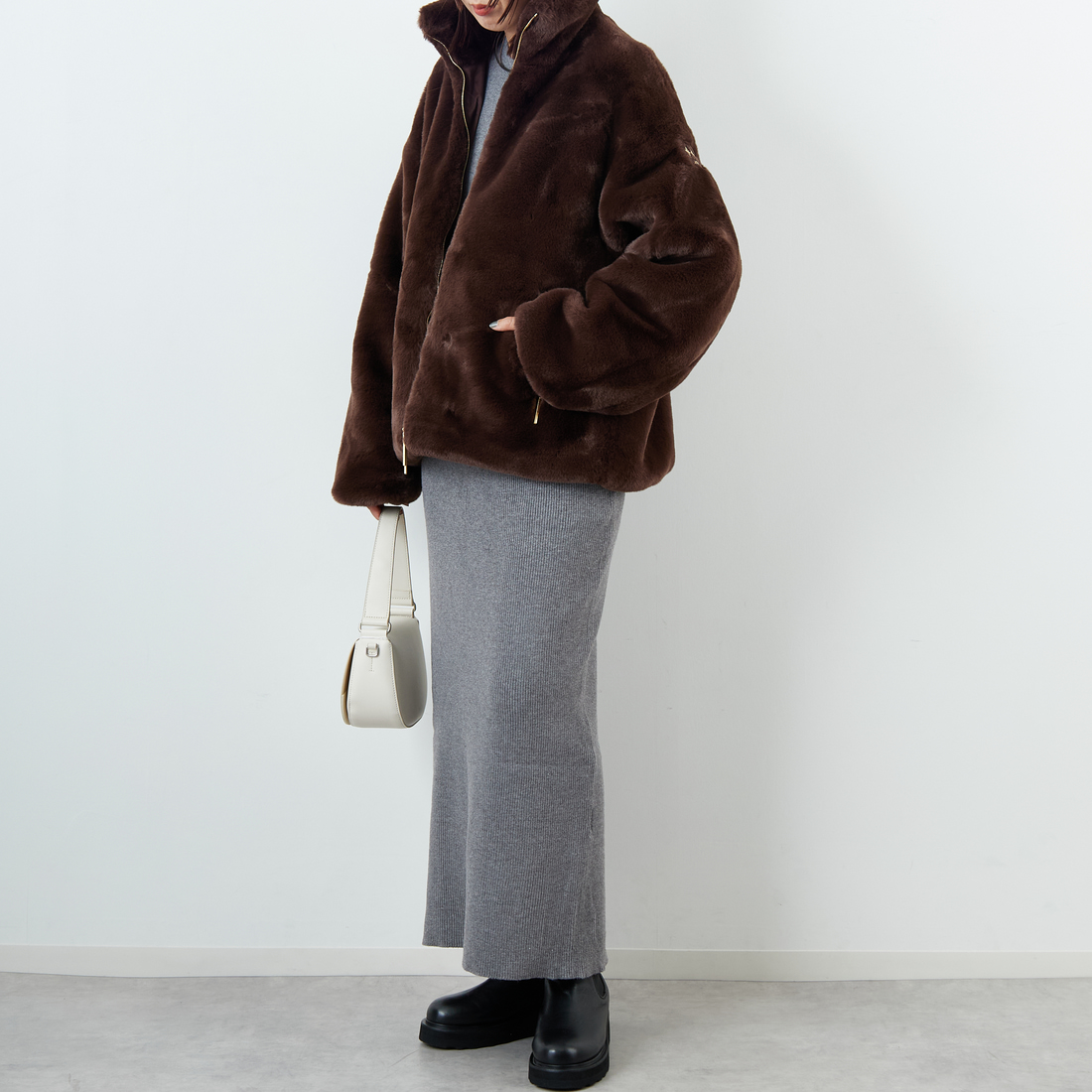 TATRAS [タトラス] BARBRA エコファーブルゾン [LJXA0038033588] BROWN &&モデル身長：159cm 着用サイズ：1&&