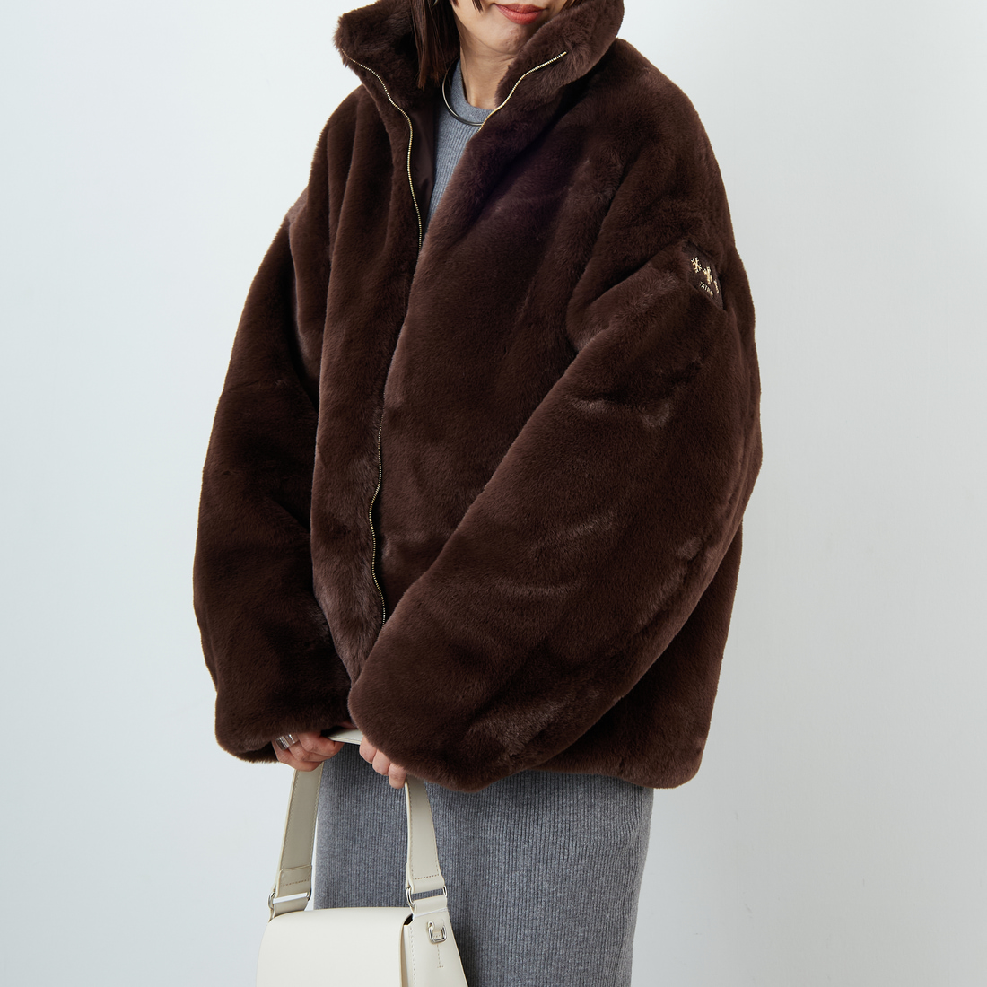 TATRAS [タトラス] BARBRA エコファーブルゾン [LJXA0038033588] BROWN &&モデル身長：159cm 着用サイズ：1&&