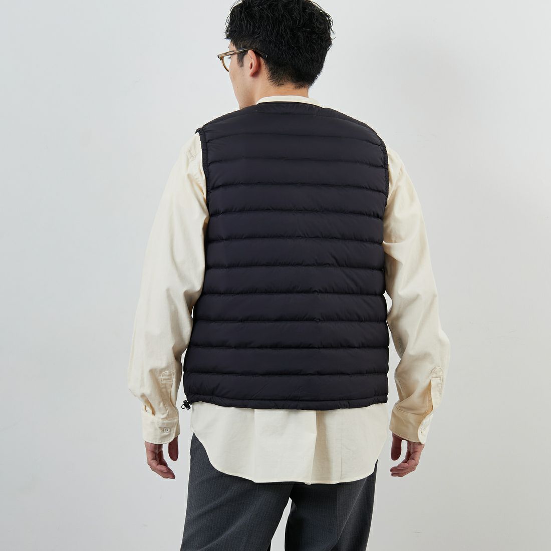 DANTON [ダントン] インナーダウン クルーネックベスト [DT-A0026RRT] BLACK &&モデル身長：168cm 着用サイズ：M&&