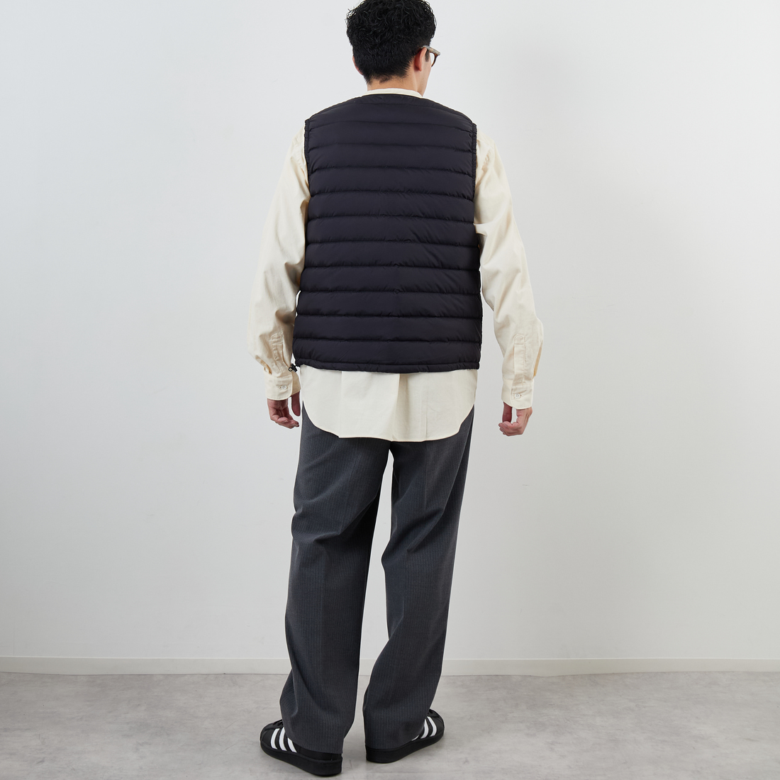 DANTON [ダントン] インナーダウン クルーネックベスト [DT-A0026RRT] BLACK &&モデル身長：168cm 着用サイズ：M&&