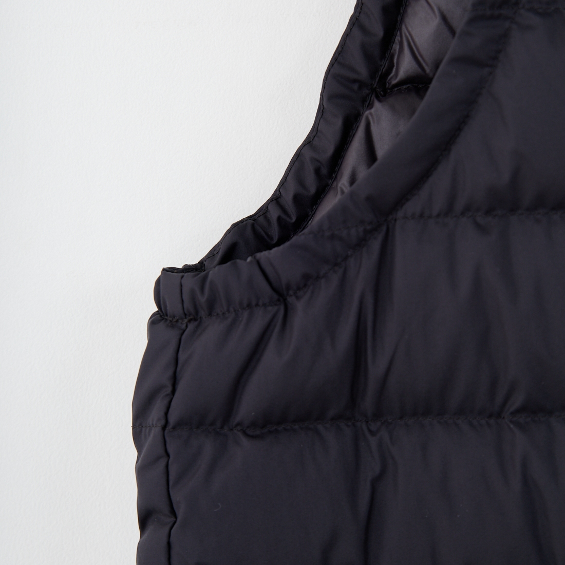 DANTON [ダントン] インナーダウン クルーネックベスト [DT-A0026RRT] BLACK