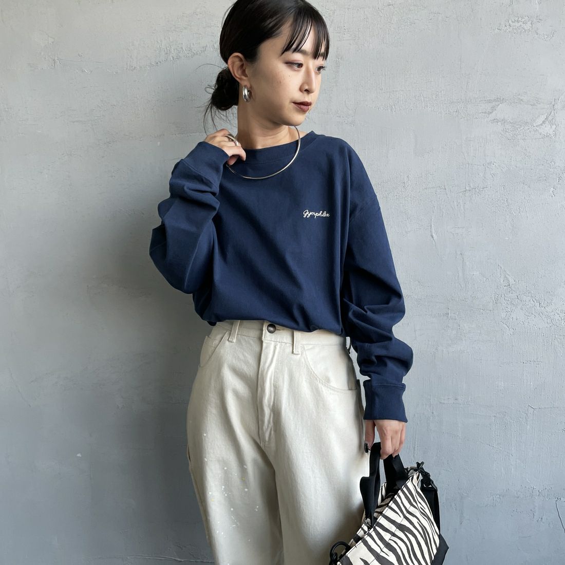 Gymphlex [ジムフレックス] クルーネックプルオーバー [GY-C0486HKT] DK.NAVY &&モデル身長：150cm 着用サイズ：14&&