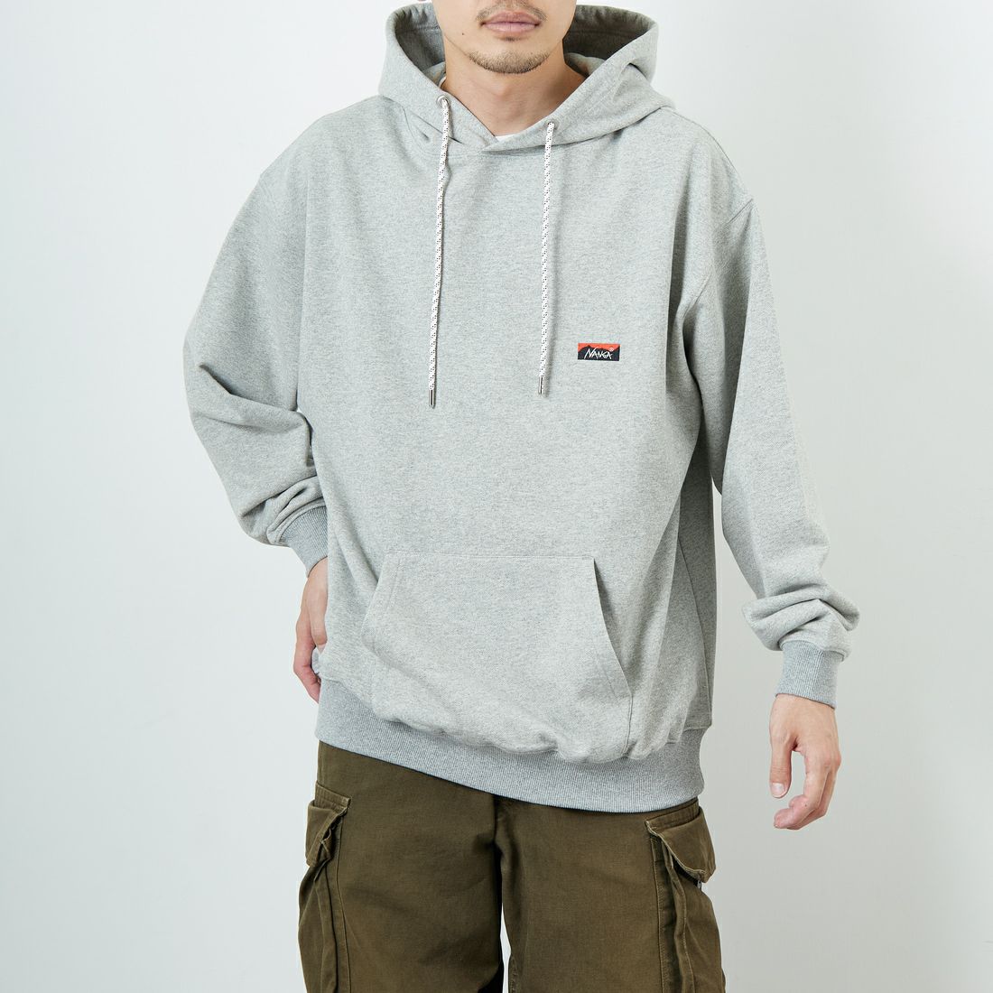 GRAY&&モデル身長：168cm 着用サイズ：L&&
