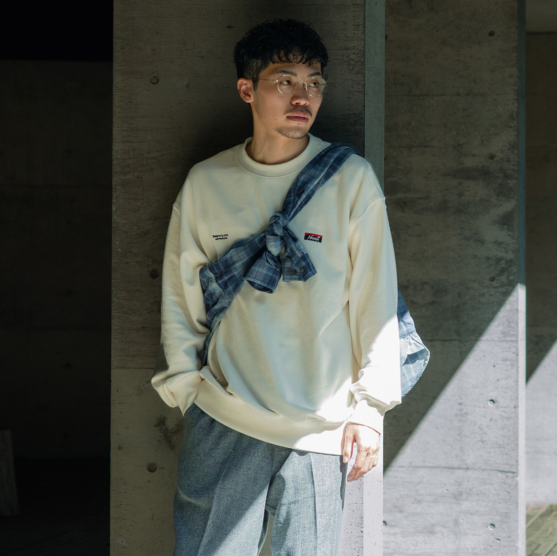 WHITE&&モデル身長：168cm 着用サイズ：L&&