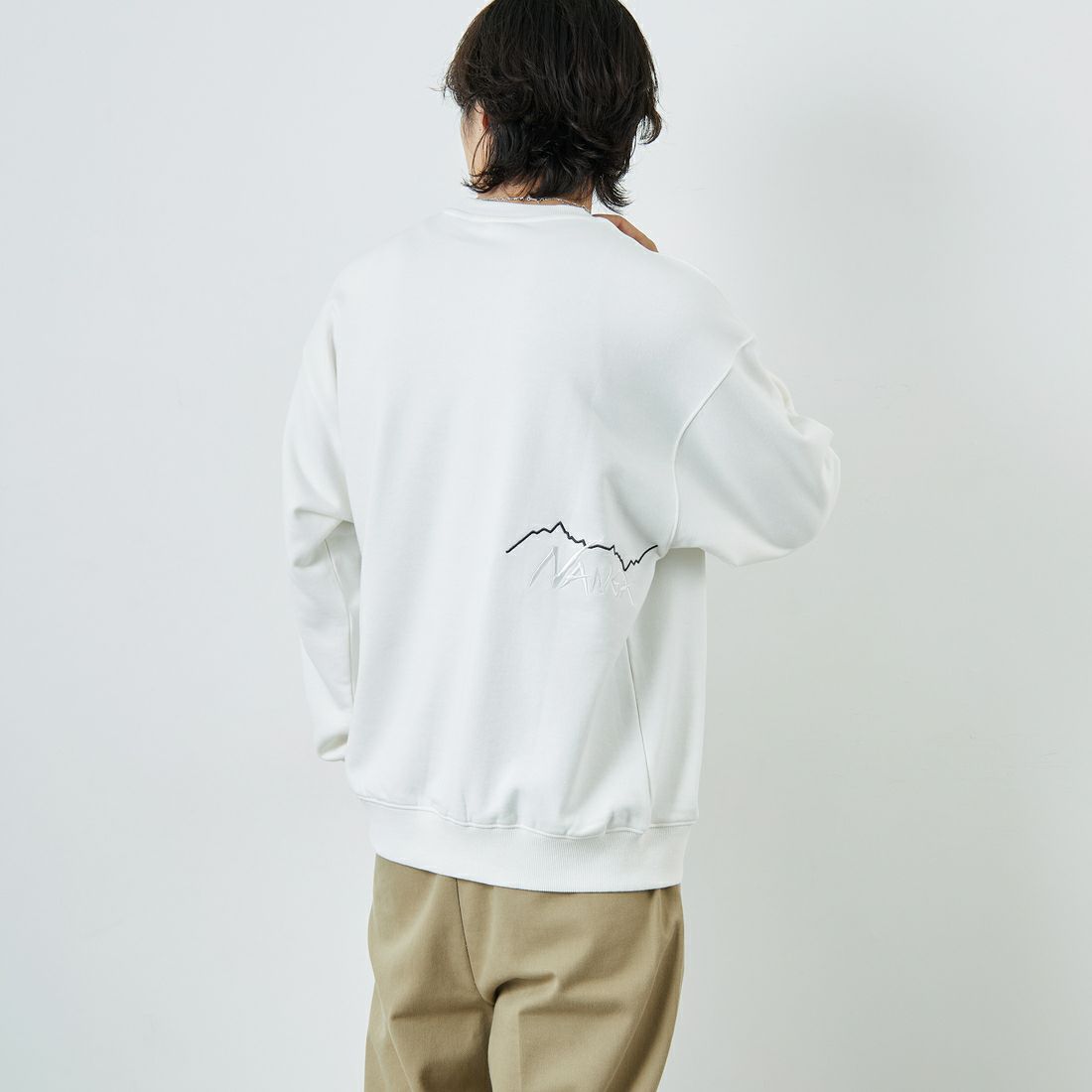 WHITE&&モデル身長：179cm 着用サイズ：L&&