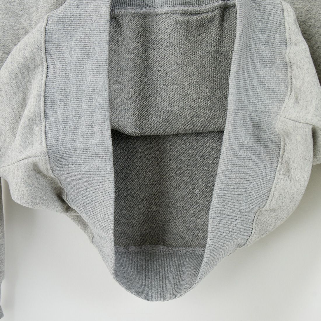 JEANSFACTORY × NANGA [ジーンズファクトリー × ナンガ] 別注 フードロゴ刺繍 スウェットパーカー [NW2504-JF] GRAY