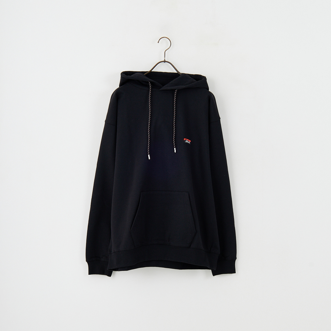 JEANSFACTORY × NANGA [ジーンズファクトリー × ナンガ] 別注 フードロゴ刺繍 スウェットパーカー [NW2504-JF] BLACK