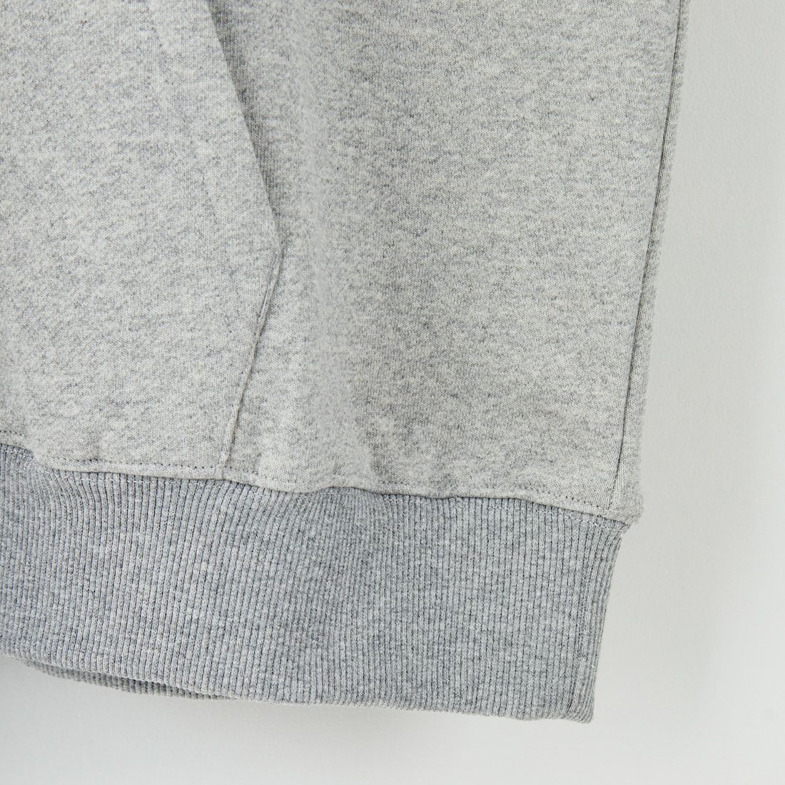JEANSFACTORY × NANGA [ジーンズファクトリー × ナンガ] 別注 フードロゴ刺繍 スウェットパーカー [NW2504-JF] GRAY