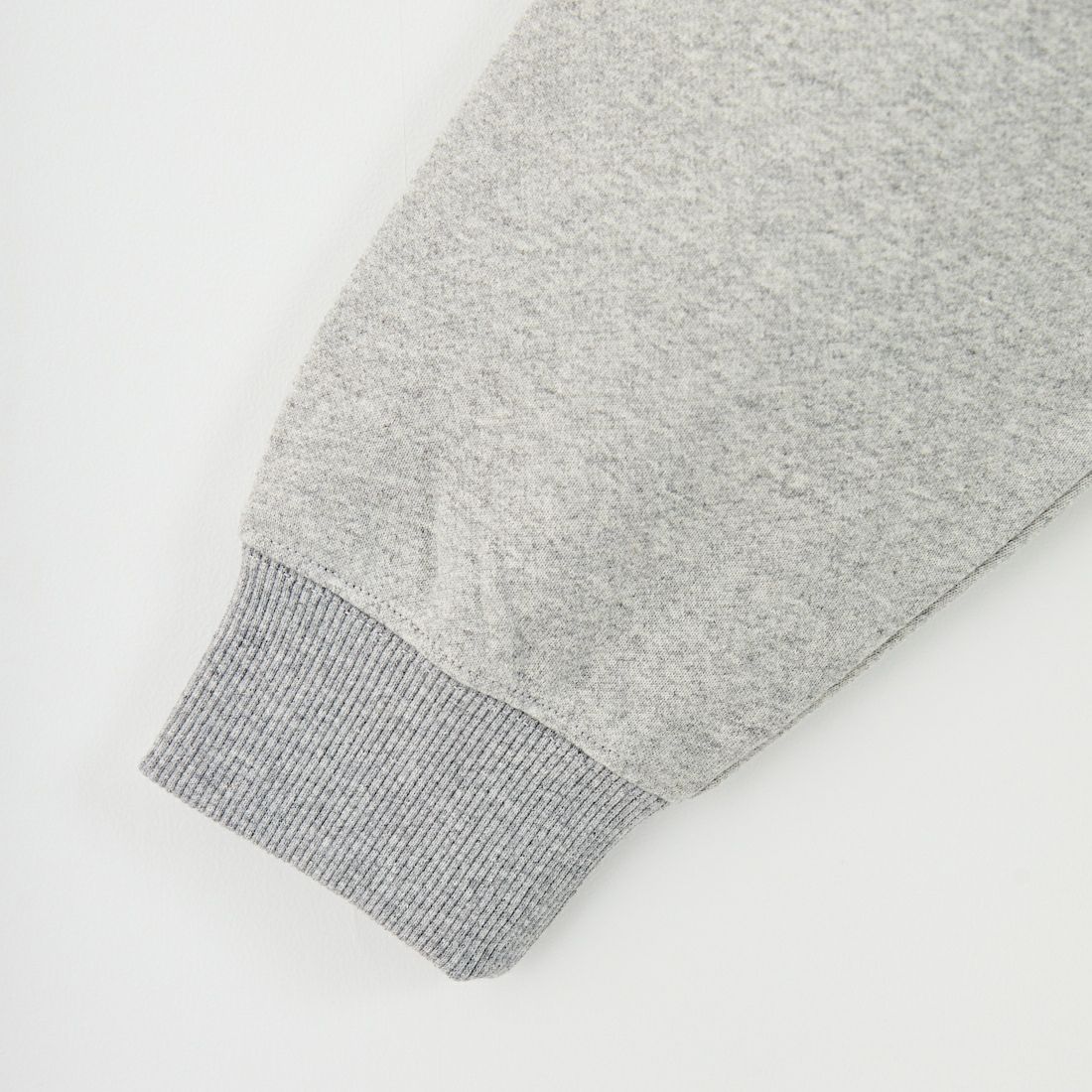 JEANSFACTORY × NANGA [ジーンズファクトリー × ナンガ] 別注 ヒストリーロゴ バックプリントスウェット [NW2506-JF] GRAY