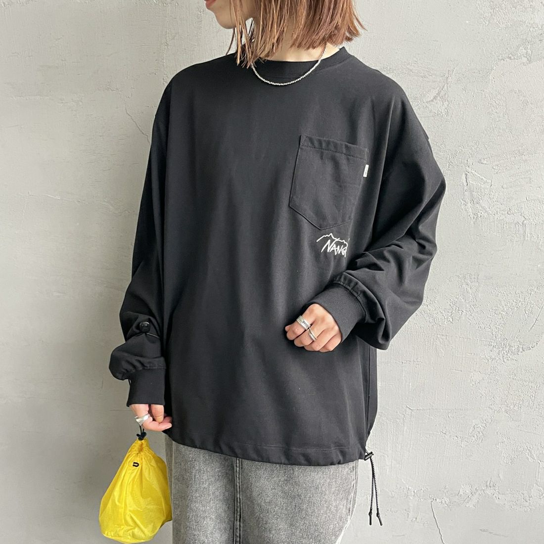 BLACK&&モデル身長：158cm 着用サイズ：S&&