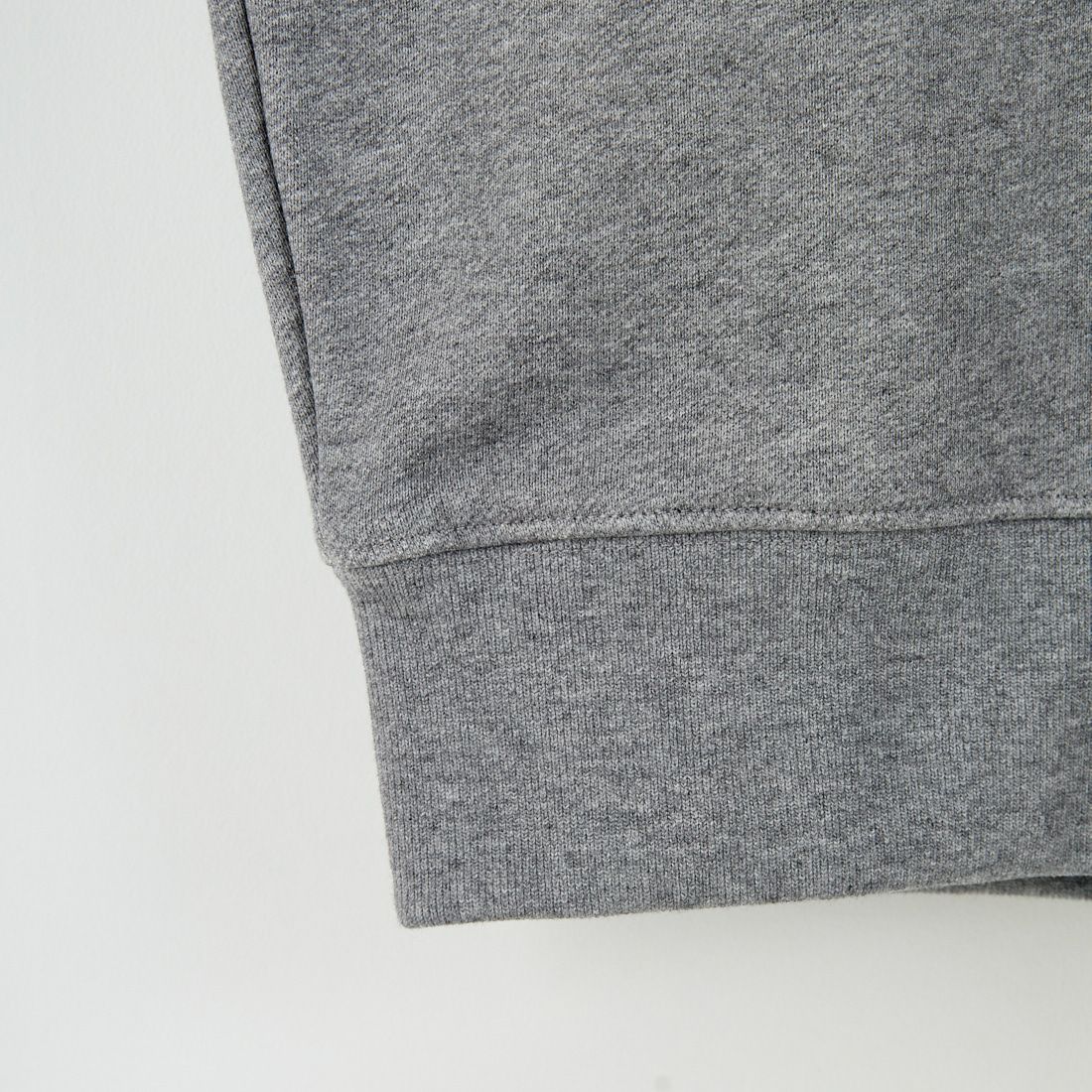 MAISON KITSUNE [メゾン キツネ] PILLAR コンフォートフーディ [PM00701KM0341] H131 M.GRE