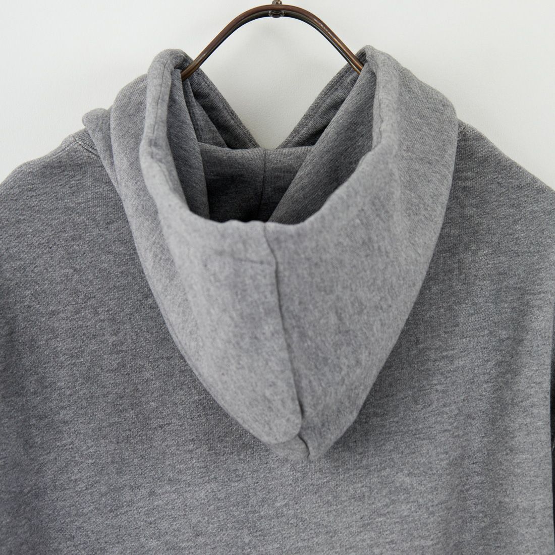 MAISON KITSUNE [メゾン キツネ] PILLAR コンフォートフーディ [PM00701KM0341] H131 M.GRE