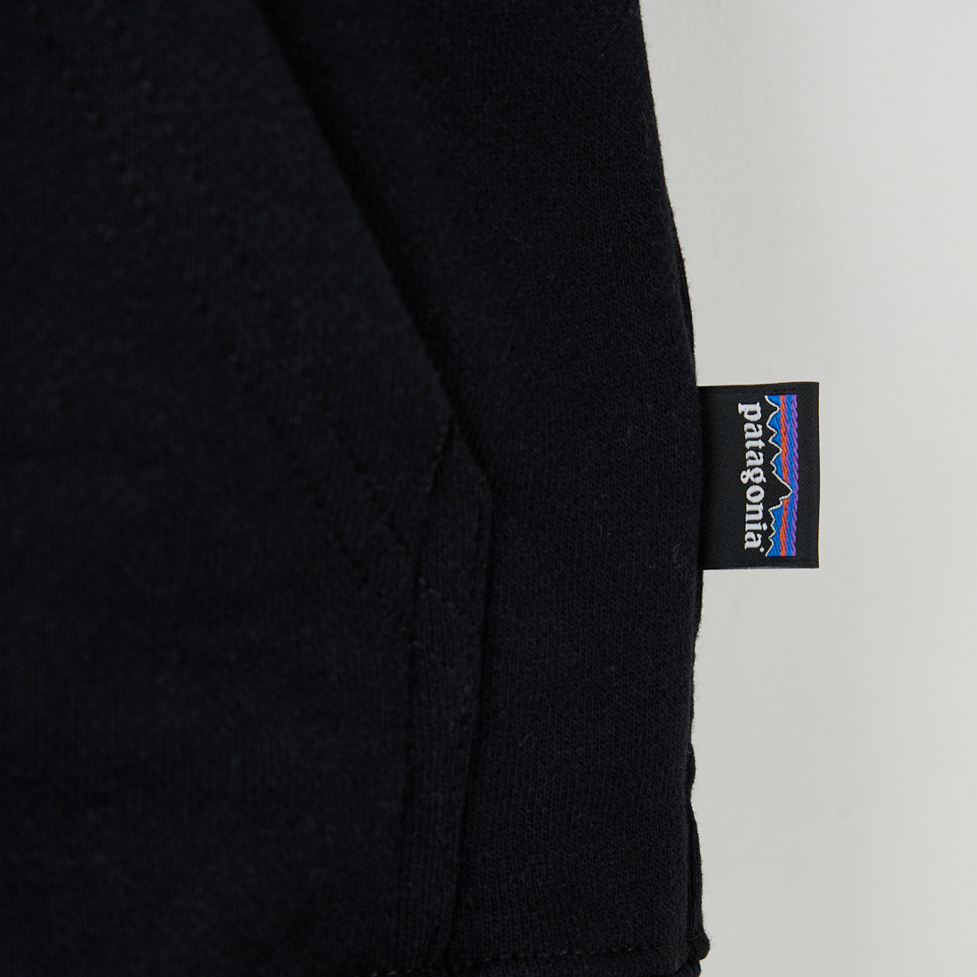 patagonia [パタゴニア] ロング ウェイ ラウンド アップライザル フーディ [39719] BLK