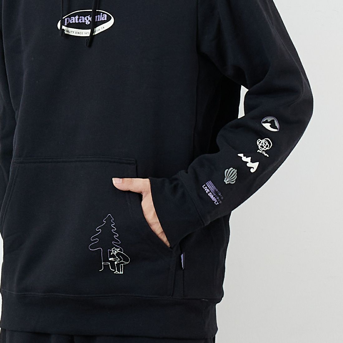 patagonia [パタゴニア] ロング ウェイ ラウンド アップライザル フーディ [39719] BLK &&モデル身長：179cm 着用サイズ：M&&