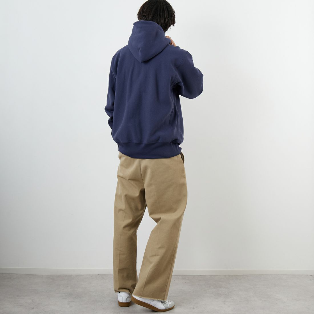 Champion [チャンピオン] リバースウィーブ(R) フーデッドスウェットシャツ [C3-C112] 386 ﾀﾞｰｸﾈｲ &&モデル身長：179cm 着用サイズ：XXL&&