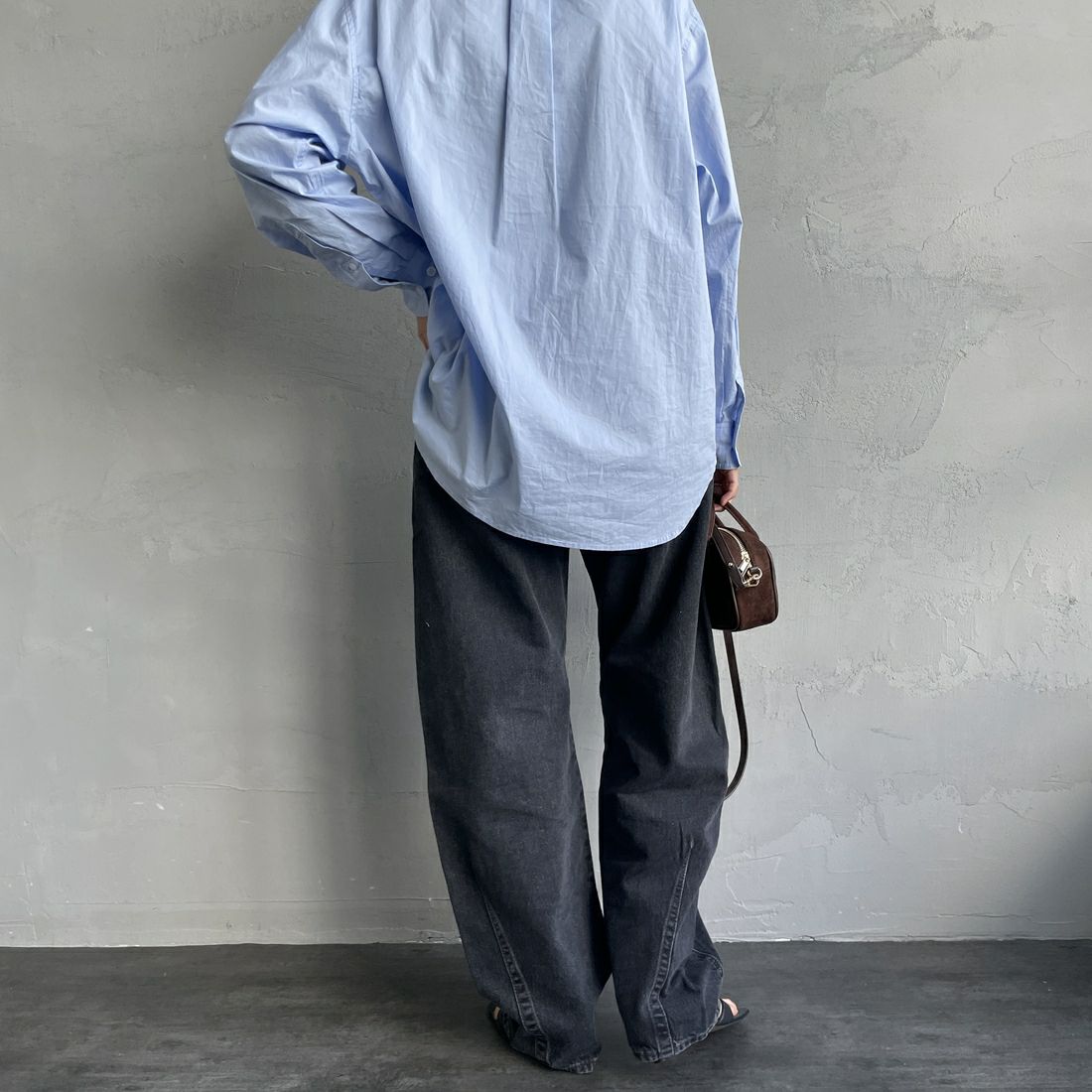 LEVI'S [リーバイス] バギーダッドバレルジーンズ [0039A-00] 00 REBEL E &&モデル身長：160cm 着用サイズ：25&&