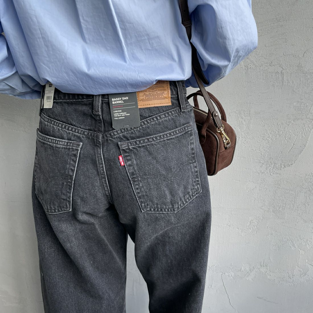 LEVI'S [リーバイス] バギーダッドバレルジーンズ [0039A-00] 00 REBEL E &&モデル身長：160cm 着用サイズ：25&&