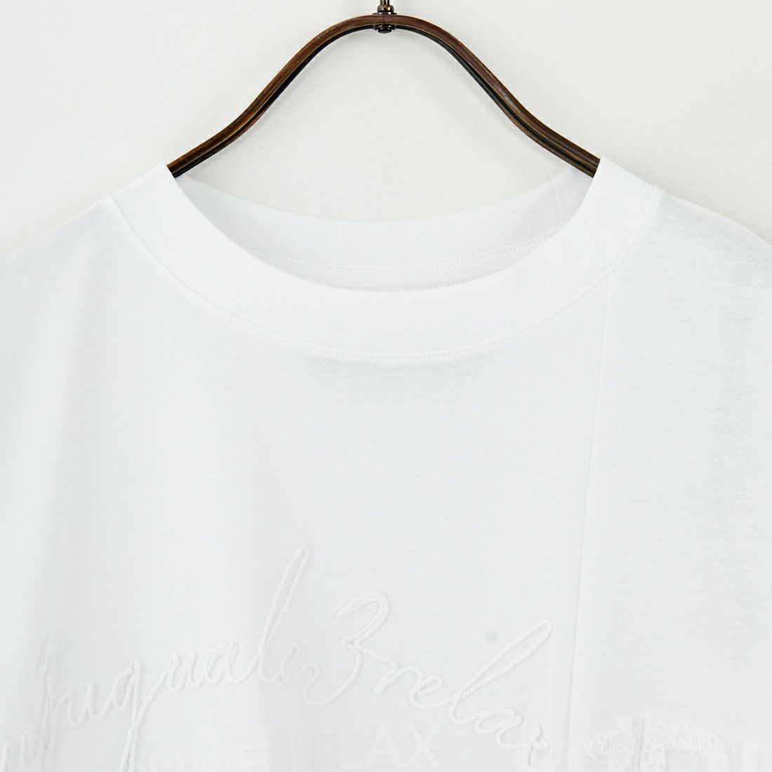 1PIU1UGUALE3 RELAX [ウノ ピゥ ウノ ウグァーレ トレ] スウィッチングロゴロングTシャツ [UST-25132] SN10 WHITE