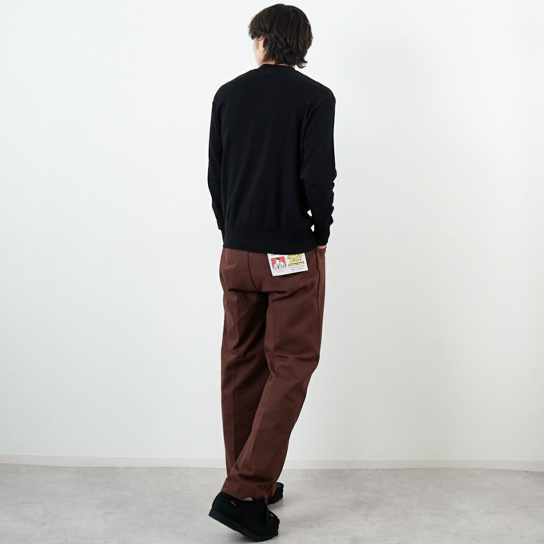 GICIPI [ジチピ] GIAGUARO クルーネックニットソー [2501A] NERO &&モデル身長：179cm 着用サイズ：4&&