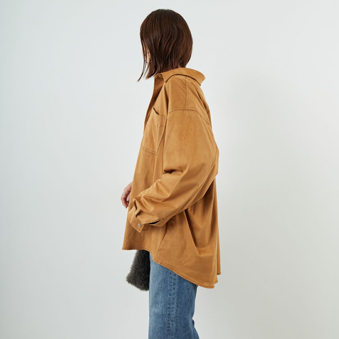 THE SHINZONE [ザ シンゾーン] スエードシャツ [25AMSBL03] 48 BROWN &&モデル身長：159cm 着用サイズ：F0&&