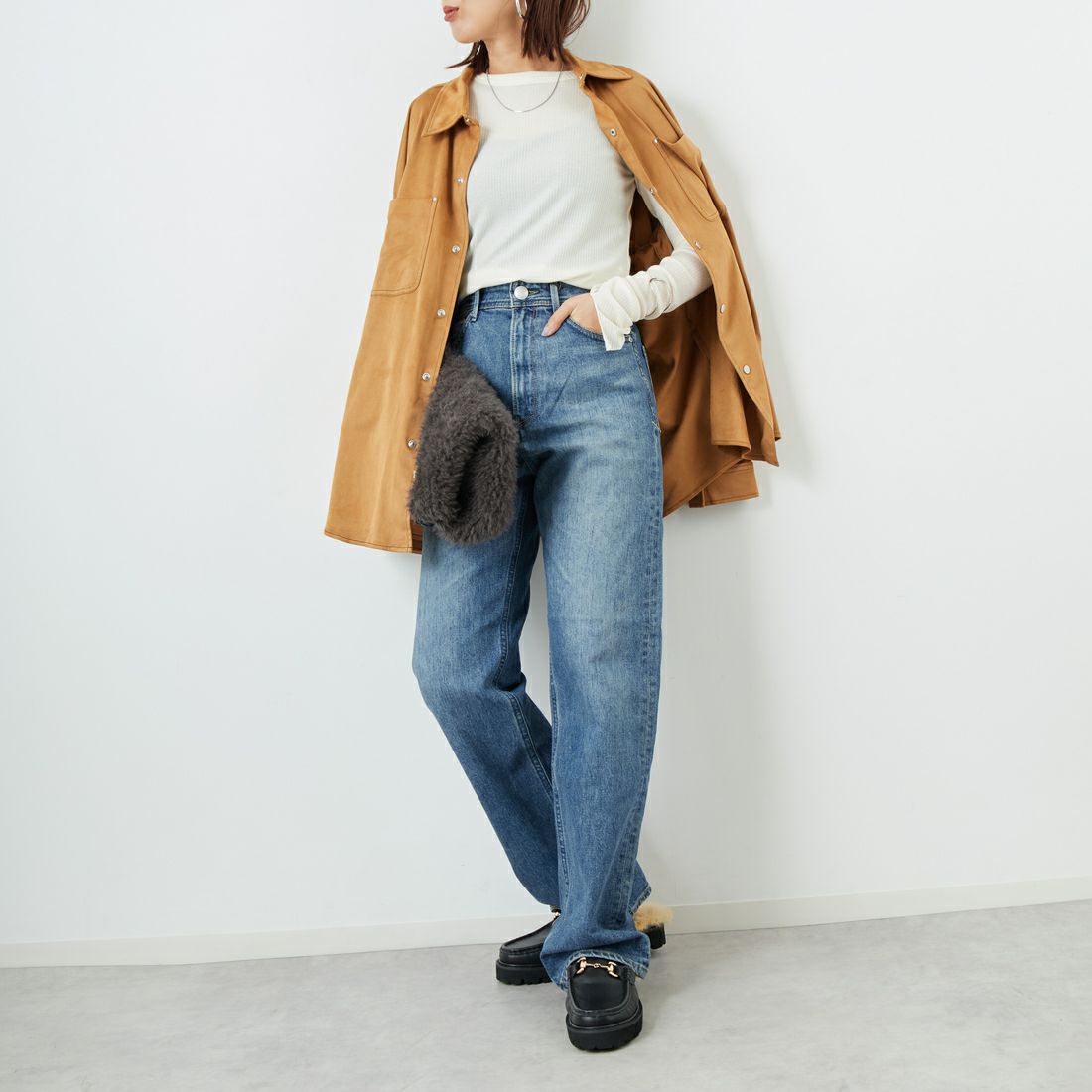 THE SHINZONE [ザ シンゾーン] スエードシャツ [25AMSBL03] 48 BROWN &&モデル身長：159cm 着用サイズ：F0&&