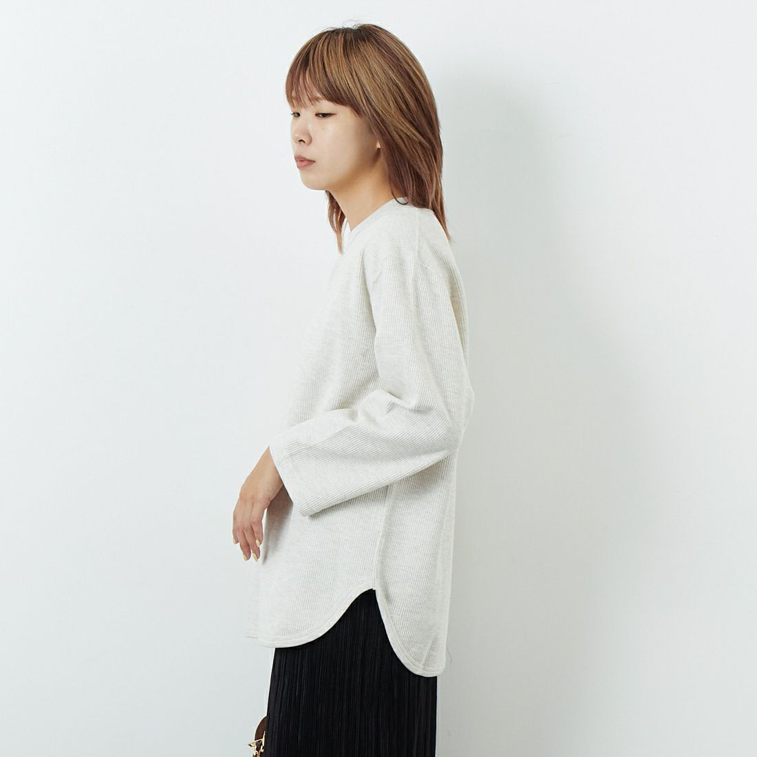 blurhms ROOTSTOCK [ブラームス ルーツストック] ラフ&スムース サーマルベースボールTシャツ [BROOTS24F31F25] 02 H.OATME &&モデル身長：167cm 着用サイズ：0&&