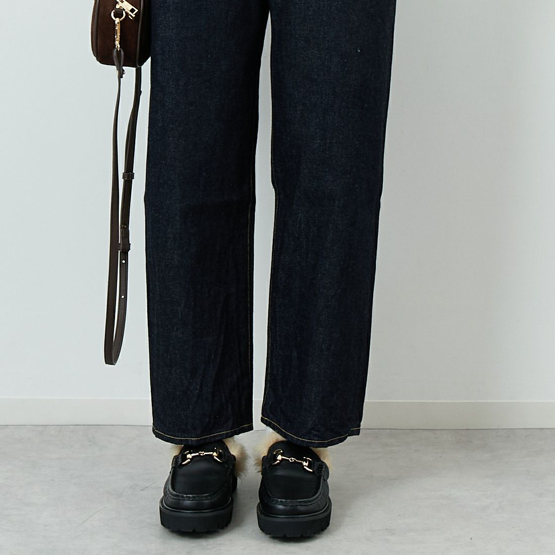 blurhms ROOTSTOCK [ブラームス ルーツストック] 13.5oz クラシックデニムパンツ [BROOTS24F9F25] 01 INDIGO &&モデル身長：167cm 着用サイズ：0&&