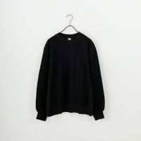 04 BLACK