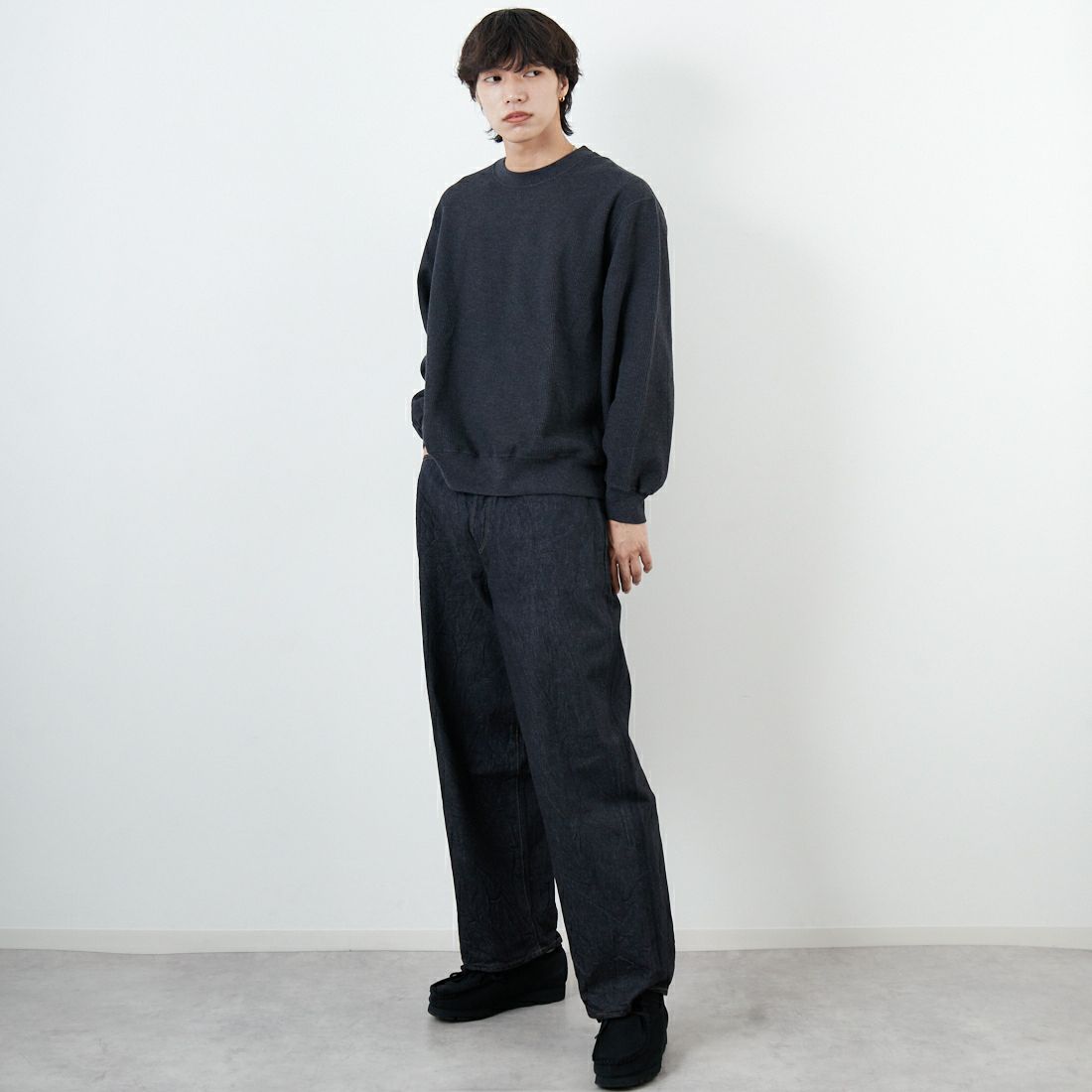 blurhms ROOTSTOCK [ブラームス ルーツストック] ラフ&スムース サーマルプルオーバー [BROOTS24F29F25] 03 H.CHARC &&モデル身長：179cm 着用サイズ：2&&