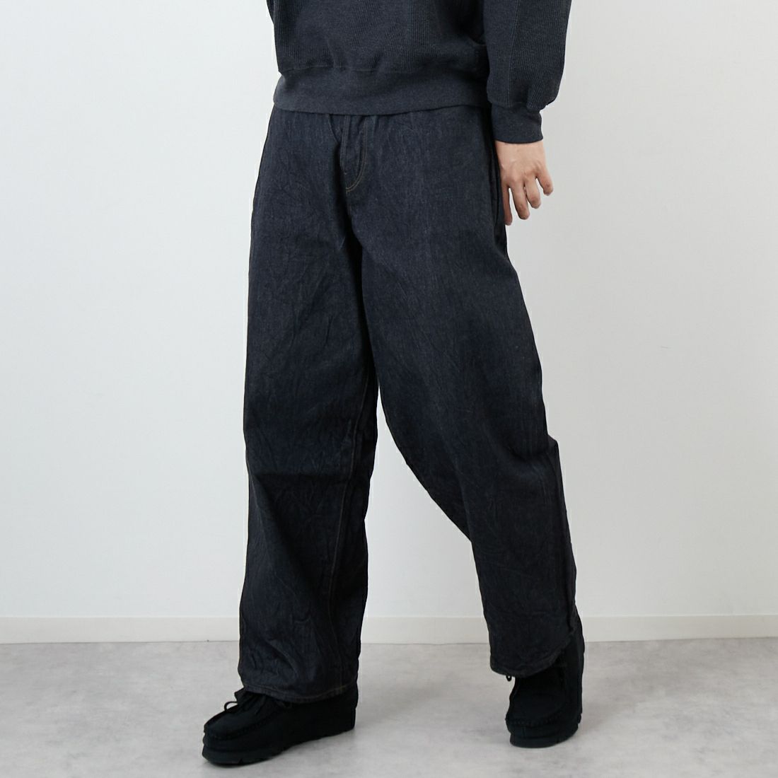 blurhms ROOTSTOCK [ブラームス ルーツストック] 13.5oz ワイドデニムパンツ [BROOTS25S8F25] 02 S.BLACK &&モデル身長：179cm 着用サイズ：3&&