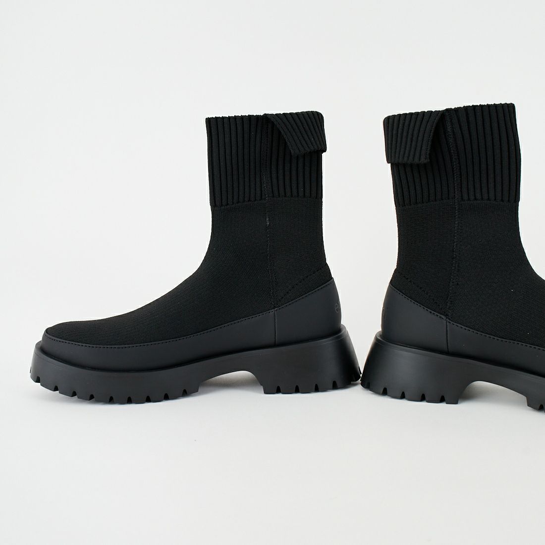 emmi [エミ] ecoニットブーツ [13WGS254501] BLK