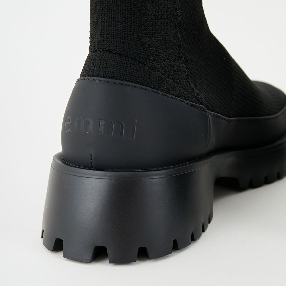 emmi [エミ] ecoニットブーツ [13WGS254501] BLK