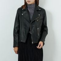 BLACK&&モデル身長：167cm 着用サイズ：3&&