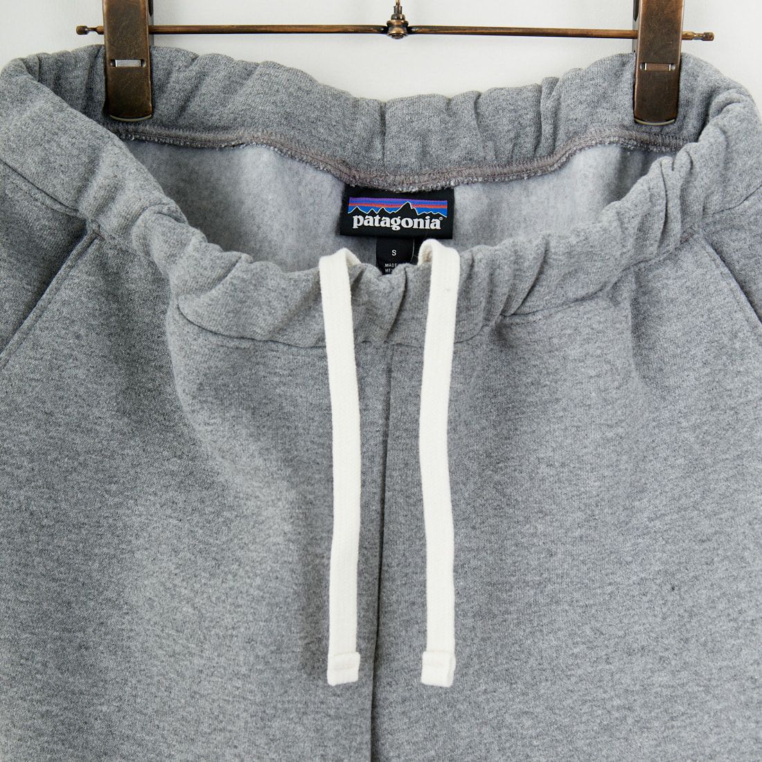 patagonia [パタゴニア] メンズ ショップ ステッカー アップライザル スウェットパンツ [26070] GLH