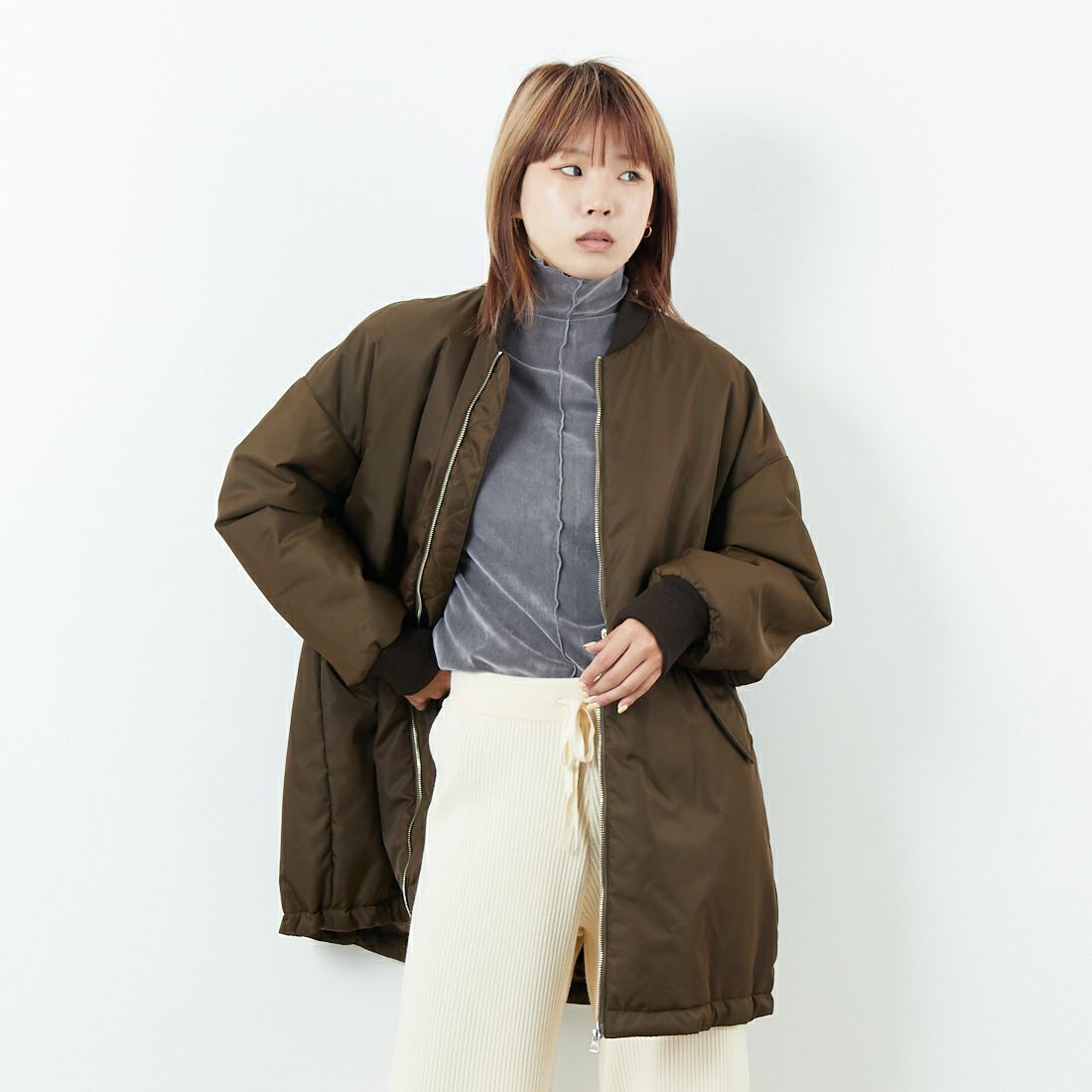 BROWN&&モデル身長：167cm 着用サイズ：F&&