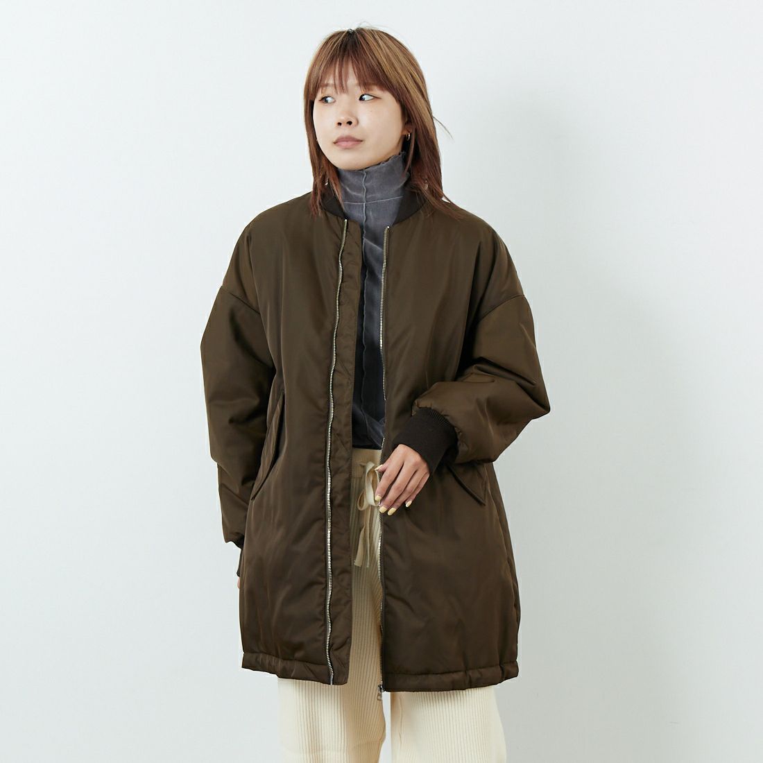 TICCA [ティッカ] ミドルMA-1ジャケット [TBEA-052] BROWN &&モデル身長：167cm 着用サイズ：F&&